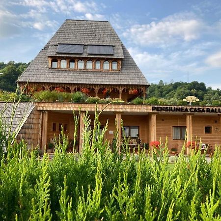 ホテル Casa Ralucai モイセイ エクステリア 写真